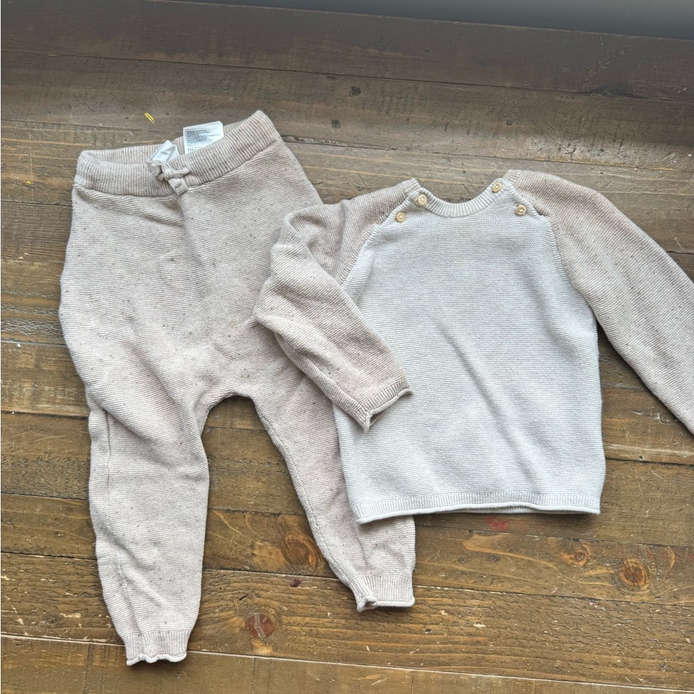 H&M Neutral Knit Sweatpants & Button-Shoulder Sweater - Beige